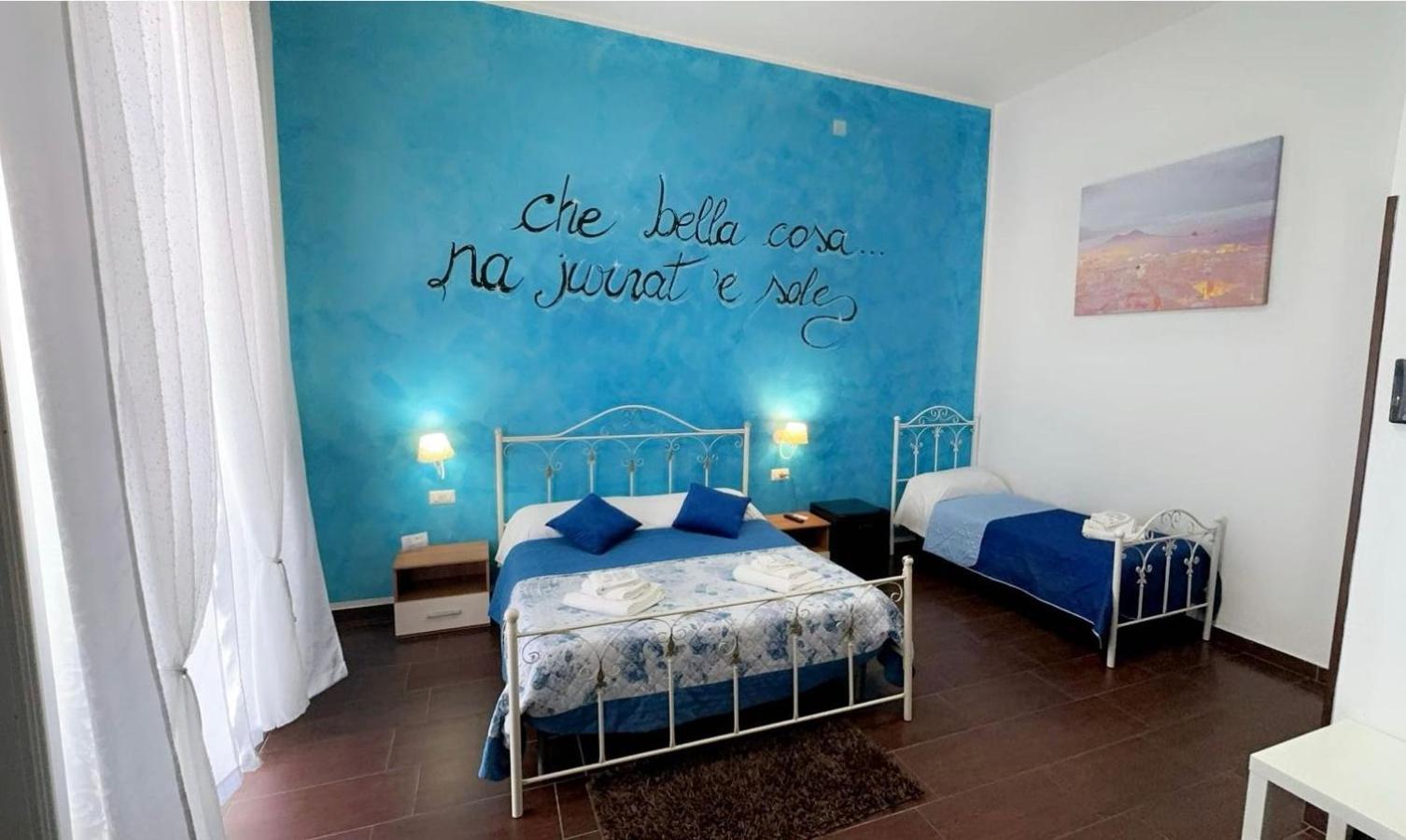 B&B House Bamba Luxury เนเปิลส์ ภายนอก รูปภาพ