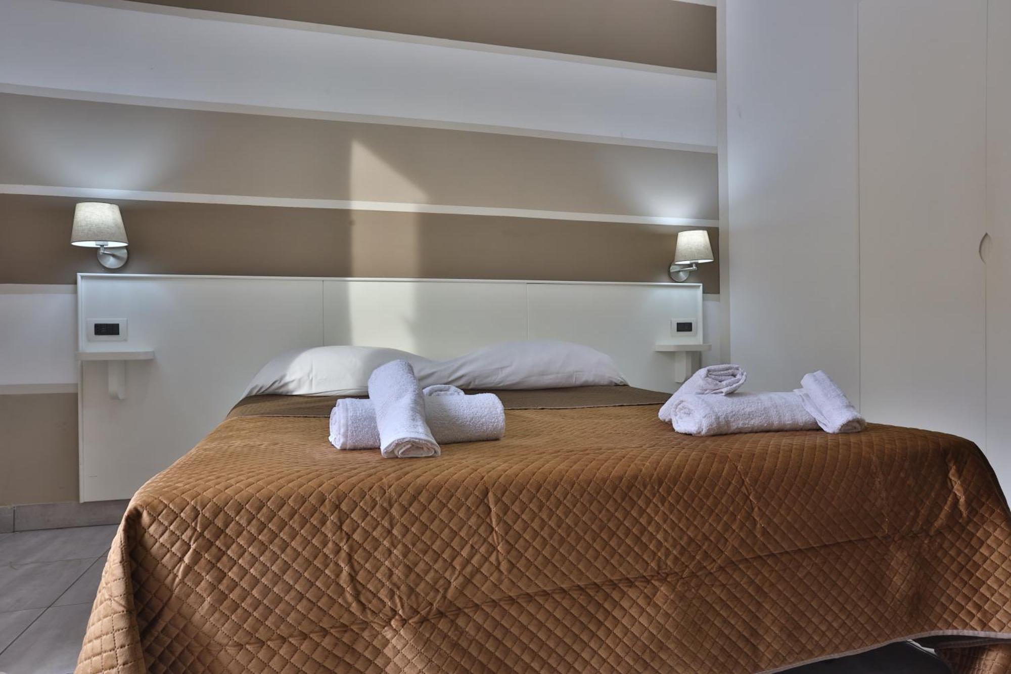 B&B House Bamba Luxury เนเปิลส์ ภายนอก รูปภาพ