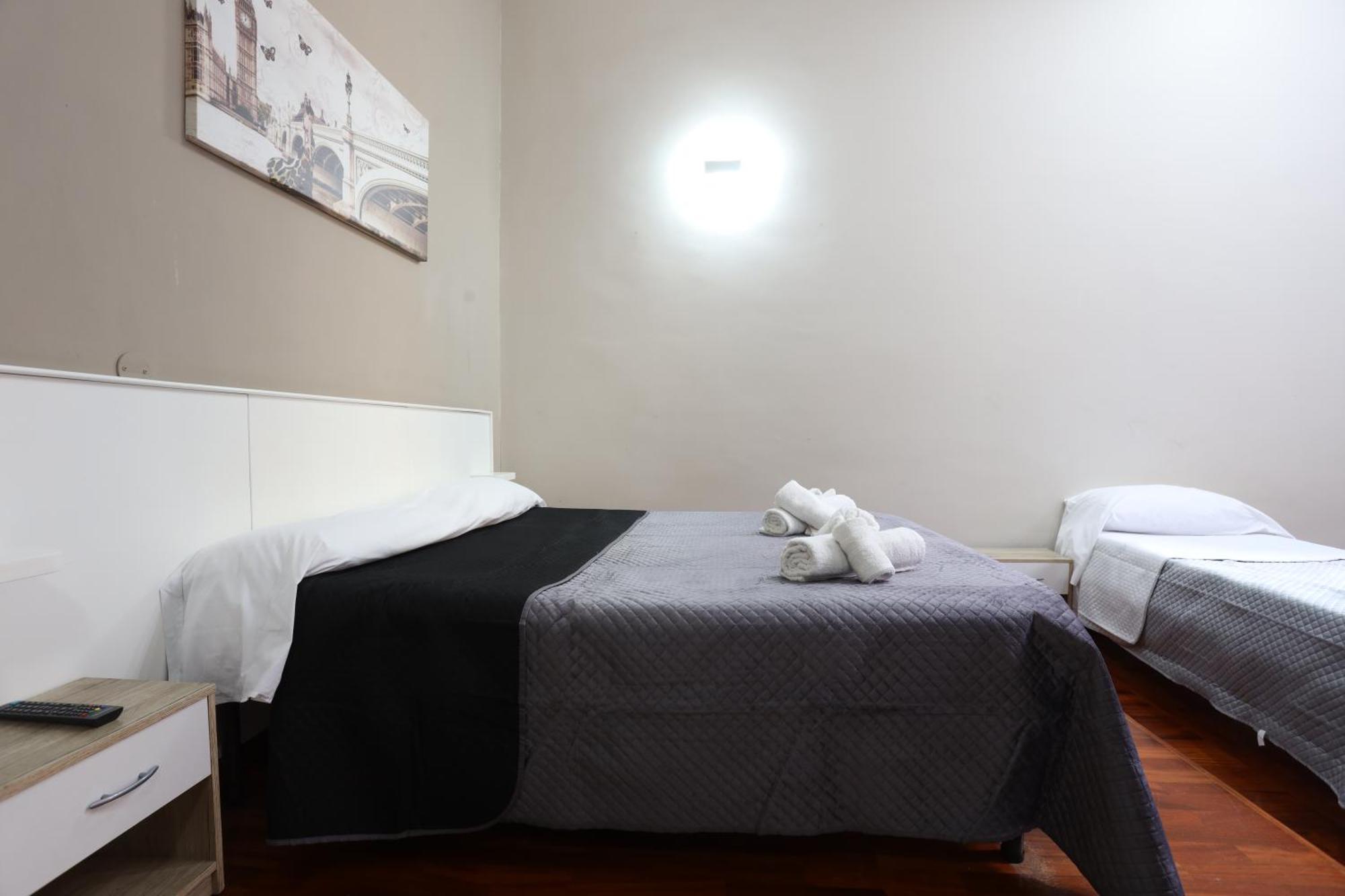 B&B House Bamba Luxury เนเปิลส์ ภายนอก รูปภาพ